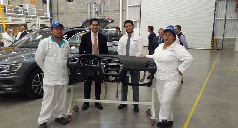 Image: Employees of Moriroku's subsidiary in Mexico