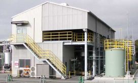 新反応建屋（外観）